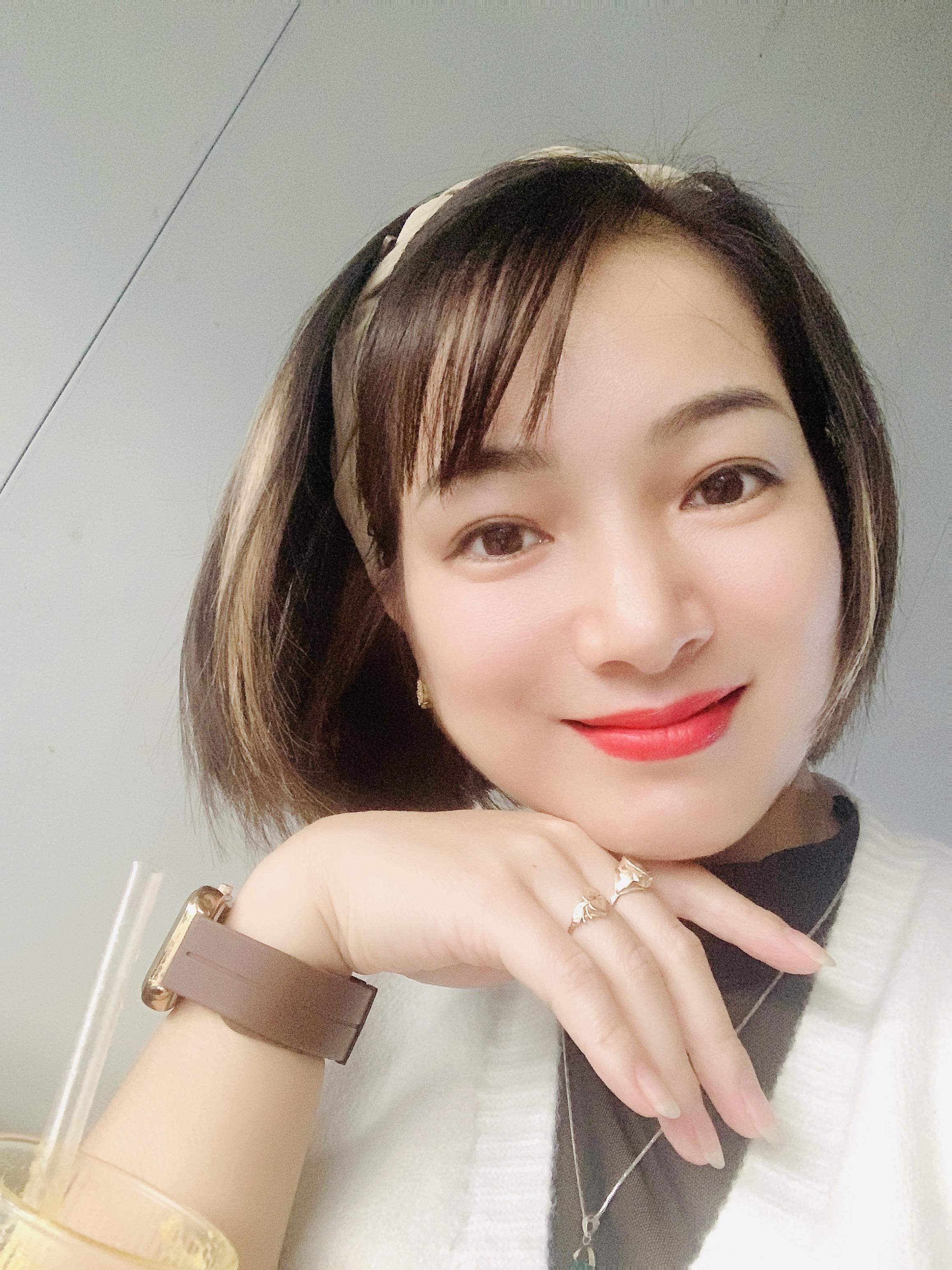 38. THIÊN SỨ LINH CHI - PHÒNG KINH DOANH PHƯƠNG NHI